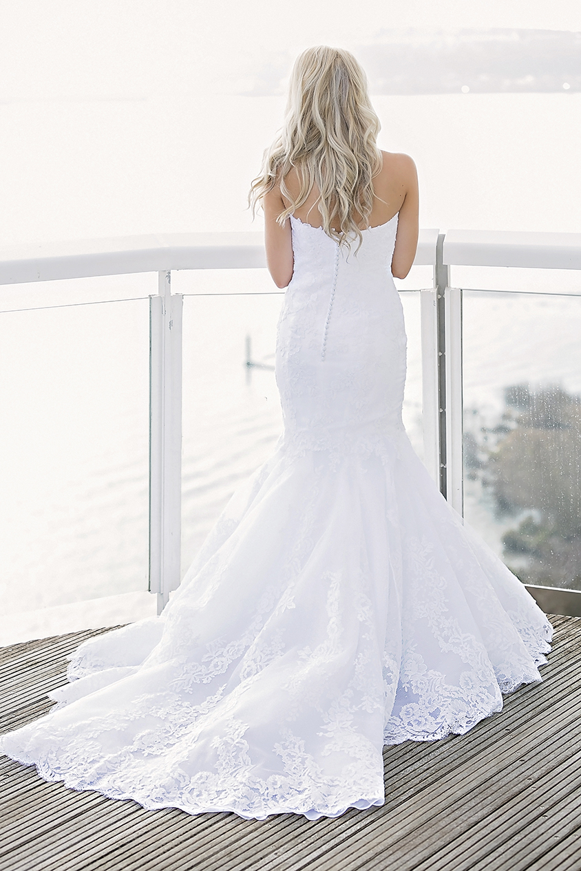 Real Enzoani Bride Dakota UK