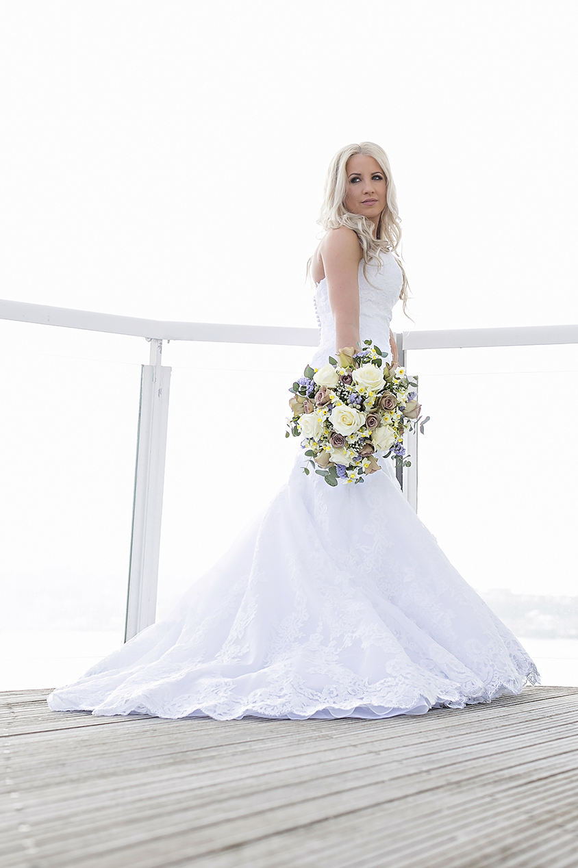 Real Enzoani Bride Dakota UK