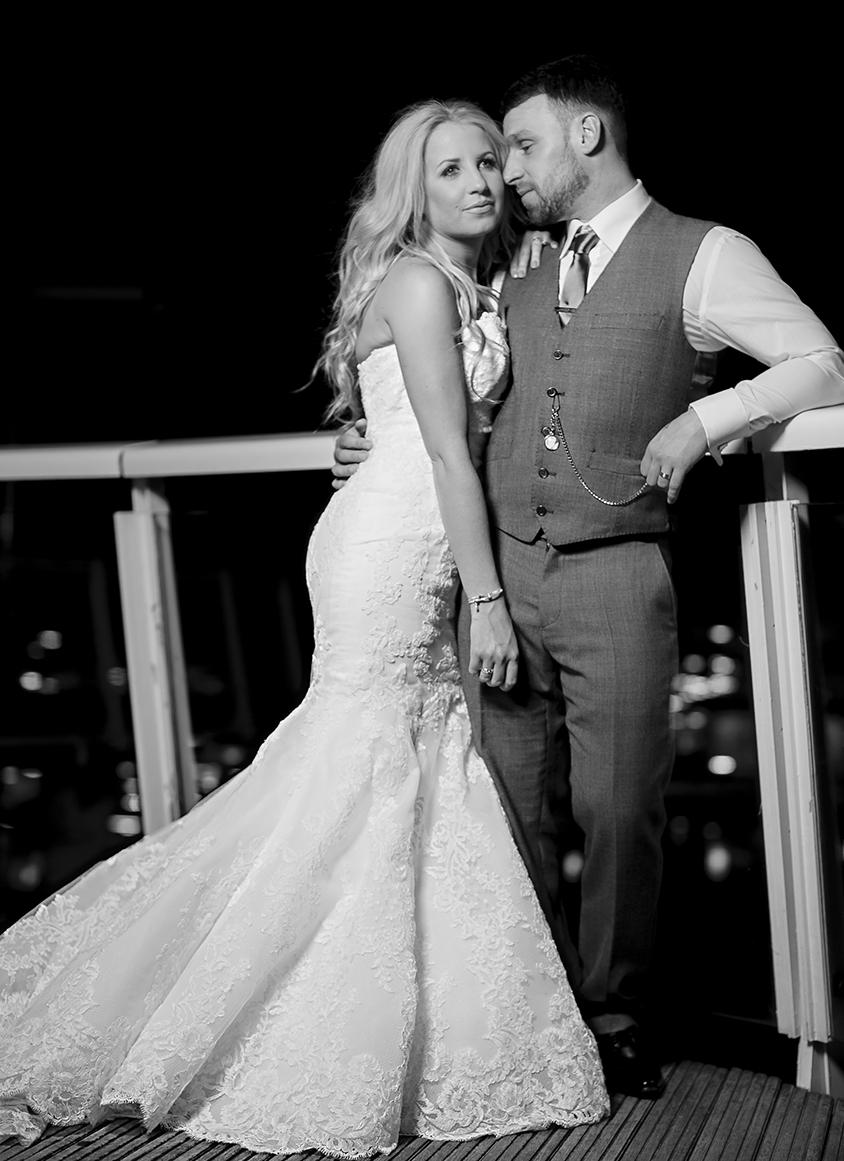 Real Enzoani Bride Dakota UK